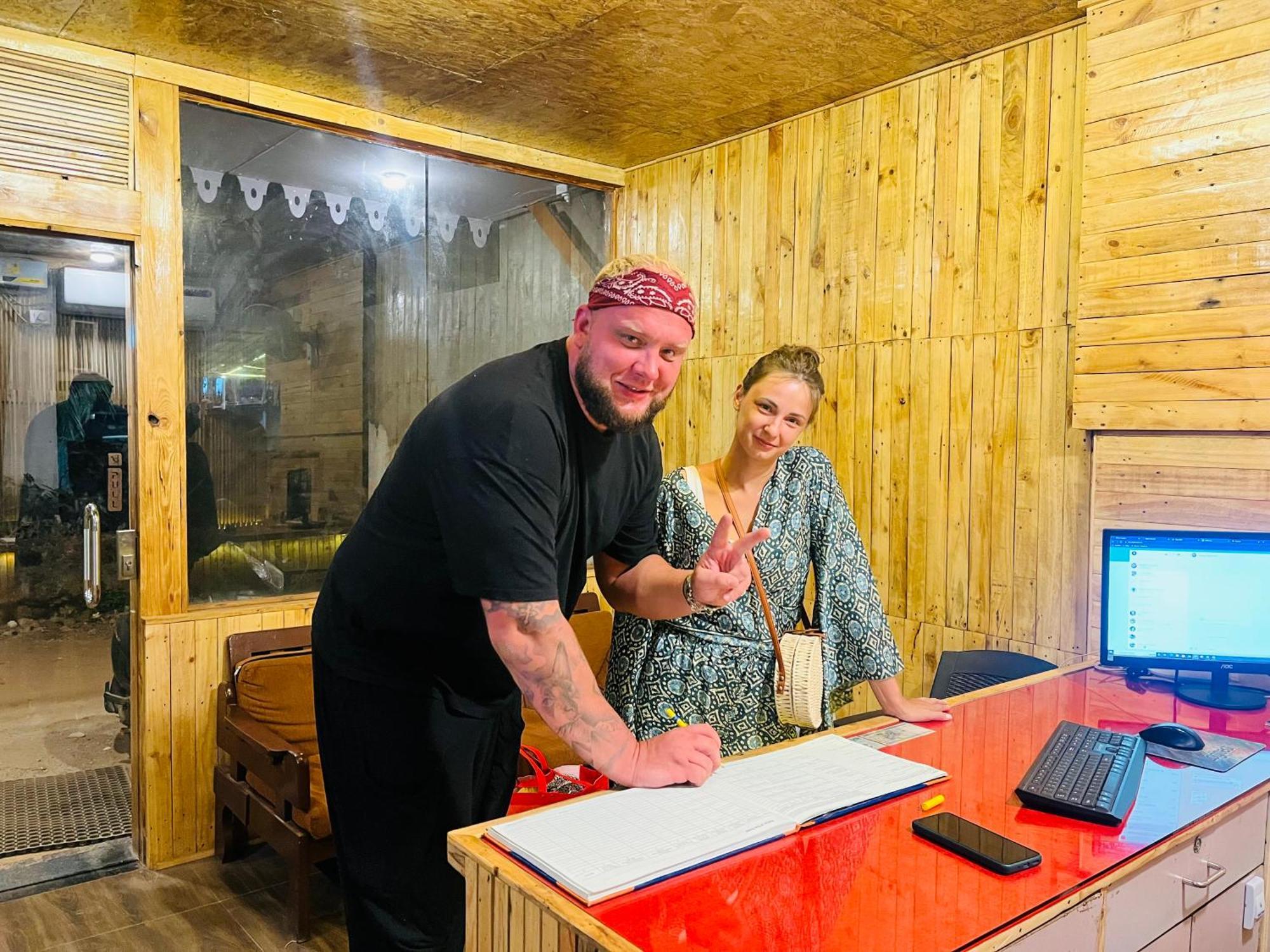 Hotel Pleasure Inn Near Turtle Beach Morjim Manage By Ld Group Of Hospitality 외부 사진