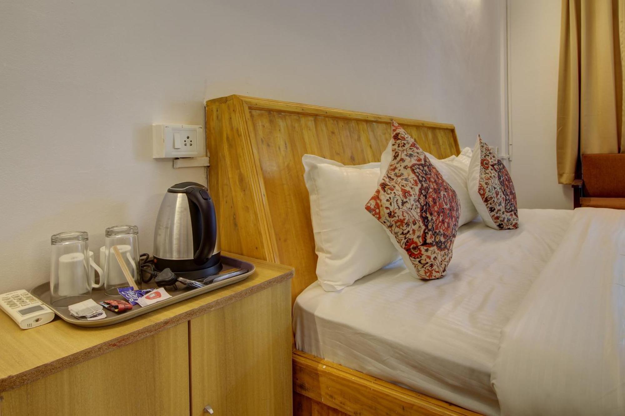 Hotel Pleasure Inn Near Turtle Beach Morjim Manage By Ld Group Of Hospitality 외부 사진